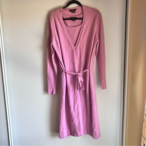 Soft pink angora blend sweater set - Picture 1 of 5